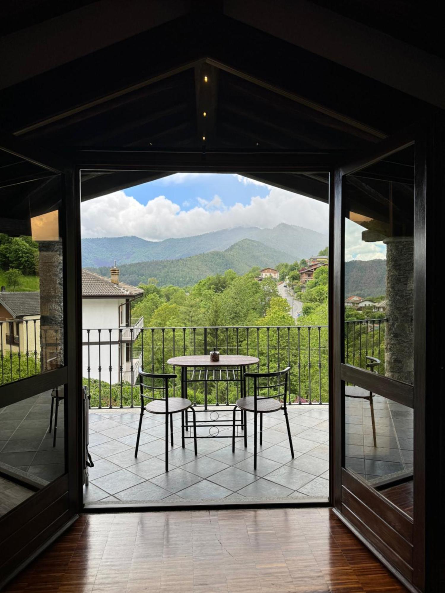 La Casa Di Nina - Traves Villa Pessinetto Luaran gambar