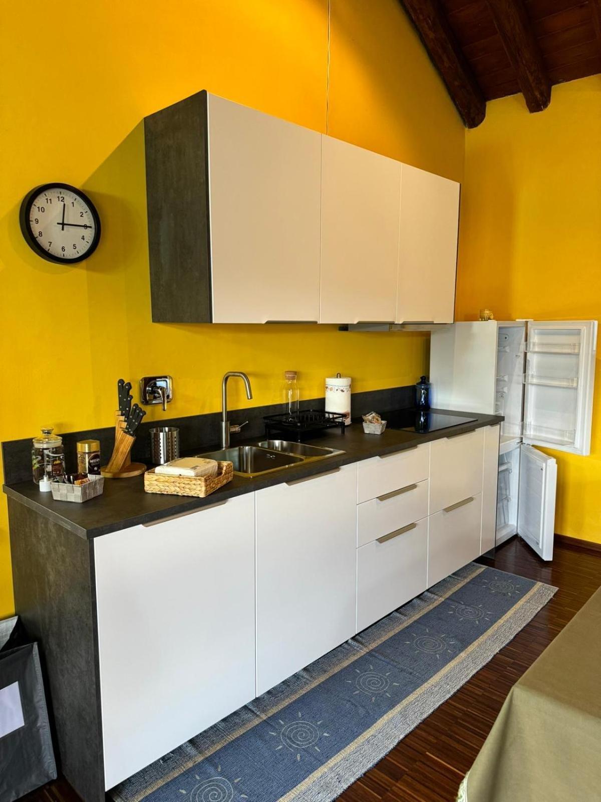 La Casa Di Nina - Traves Villa Pessinetto Luaran gambar