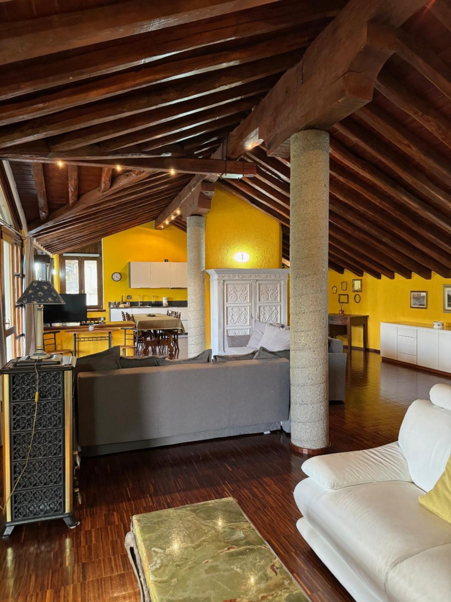 La Casa Di Nina - Traves Villa Pessinetto Luaran gambar