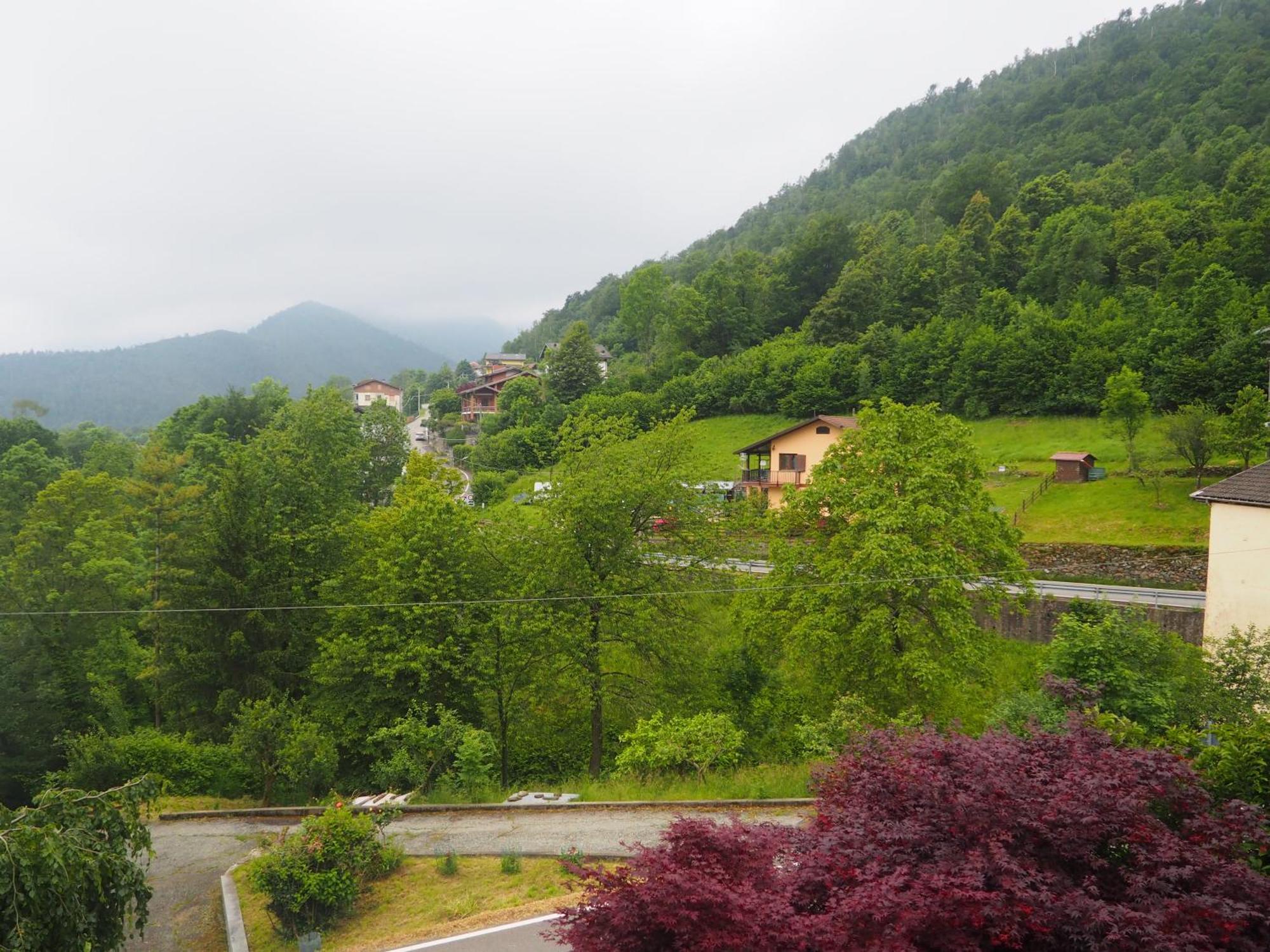 La Casa Di Nina - Traves Villa Pessinetto Luaran gambar